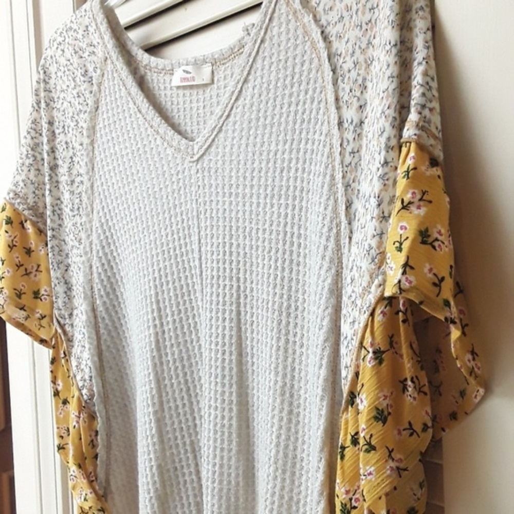 Yellow Grey Floral Boho Knit Top HummingBird NWT